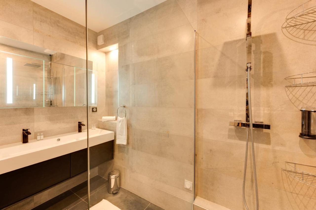 Swan Lake - Design Apartment Facing Lake 안시 외부 사진